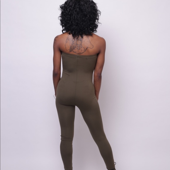 White Sleeveless Bodysuit - Picture 5 of 6